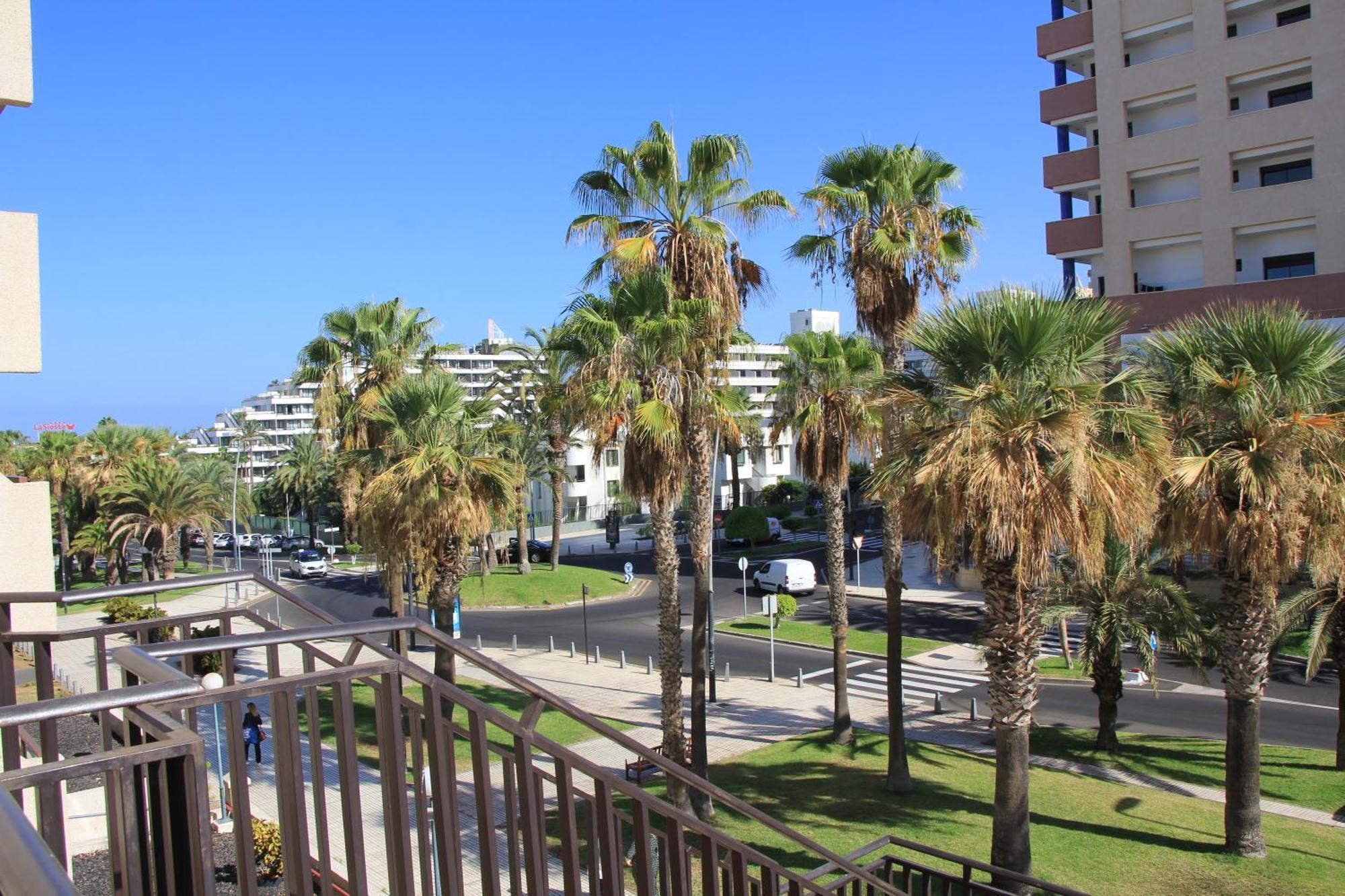 Las Americas - 2 Bedrooms - Flayla-A アロナ エクステリア 写真